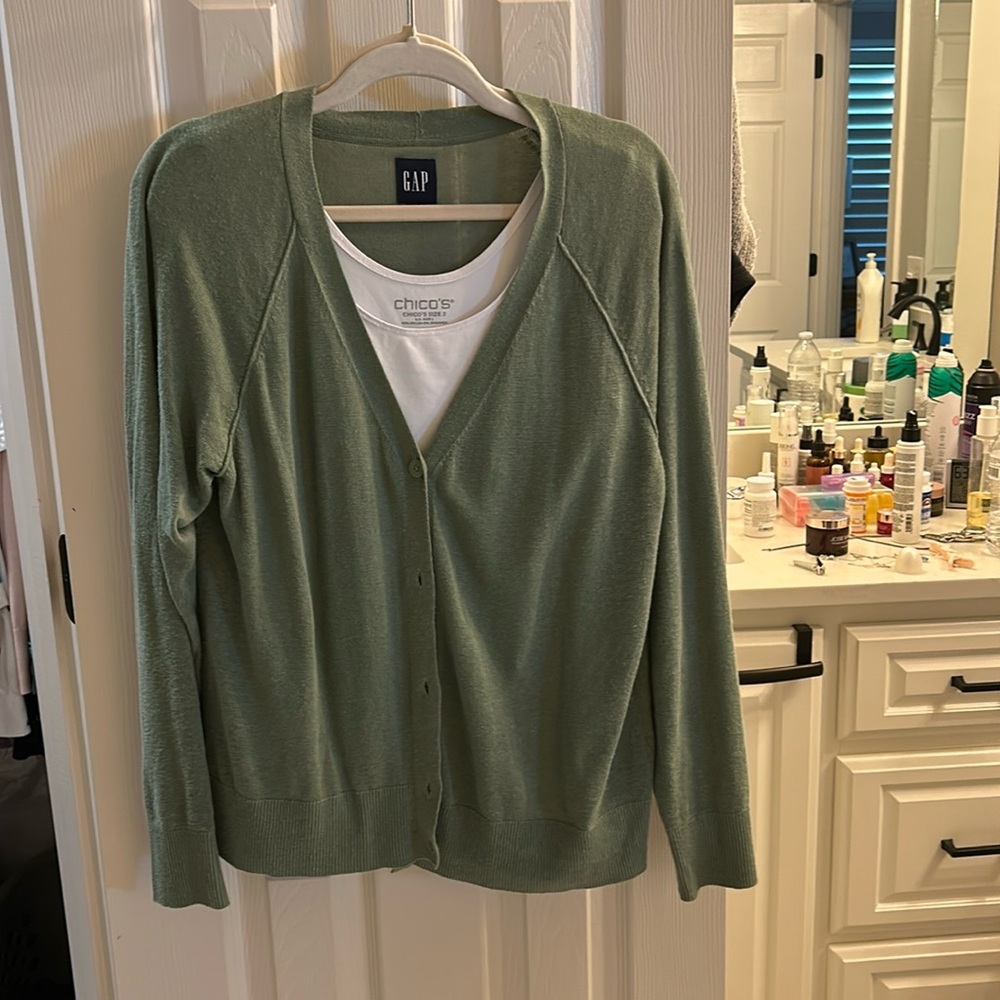 Gap cardigan Large green
